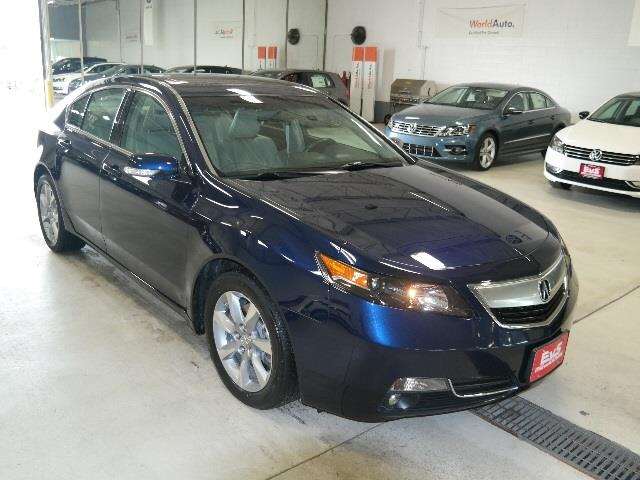 2017 Volkswagen Passat 1.8T R-Line 4dr Sedan